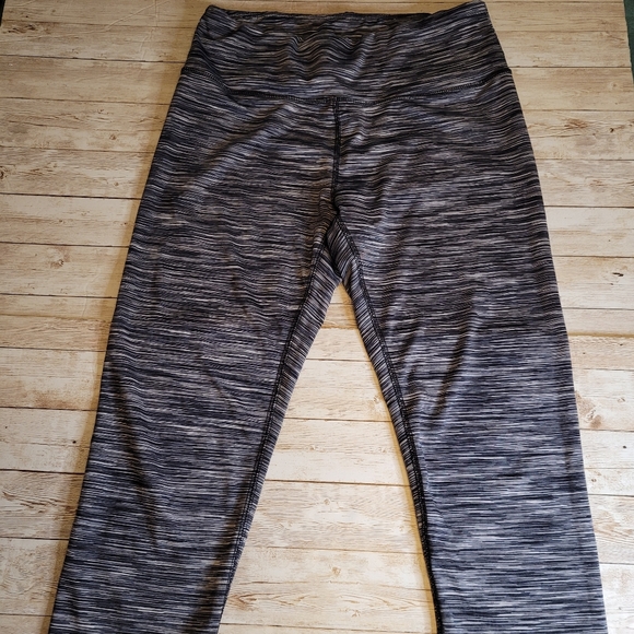 RBX Athletic Capris | Leggings | Yoga Pants | Capri - Picture 3 of 14